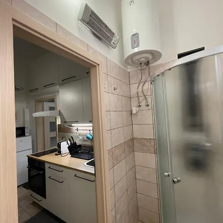 Hanna&rita In The Centre Lonyay 42a 3rd Floor In The Back Yard